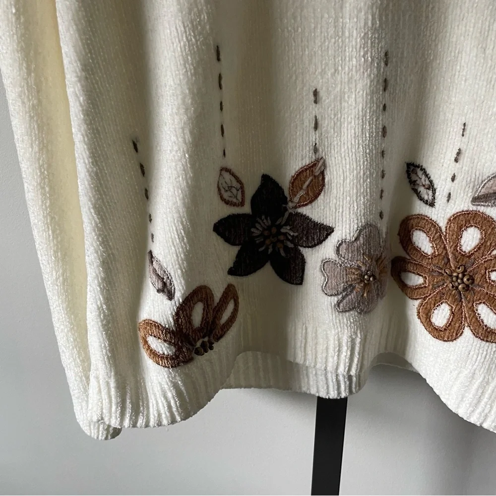 Vintage Alfred Dunner Floral Embroidered Chenille Sweater Polo Collar Grandma - Picture 5 of 8